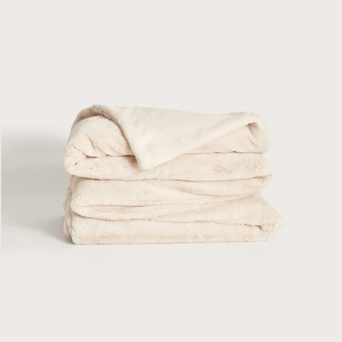Big-Bear-Blanket-Beige lululinens Big Bear Blanket - Image 1
